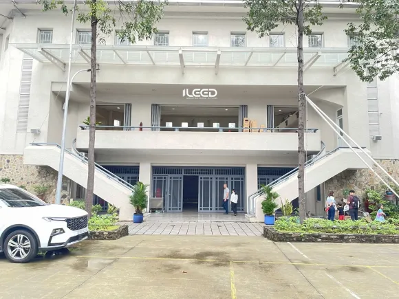 [TUYỂN DỤNG] NHÂN VIÊN THIẾT KẾ CỬA NHÔM KÍNH – LEED DOORS