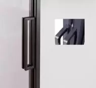 tay nắm cửa lùa 3 cánh